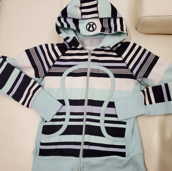 lululemon athletica Tops - Lululemon blue/white scuba hoodie (size 10)